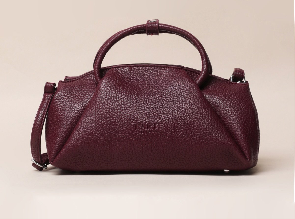 H3| The “Burgundy”Handbag
