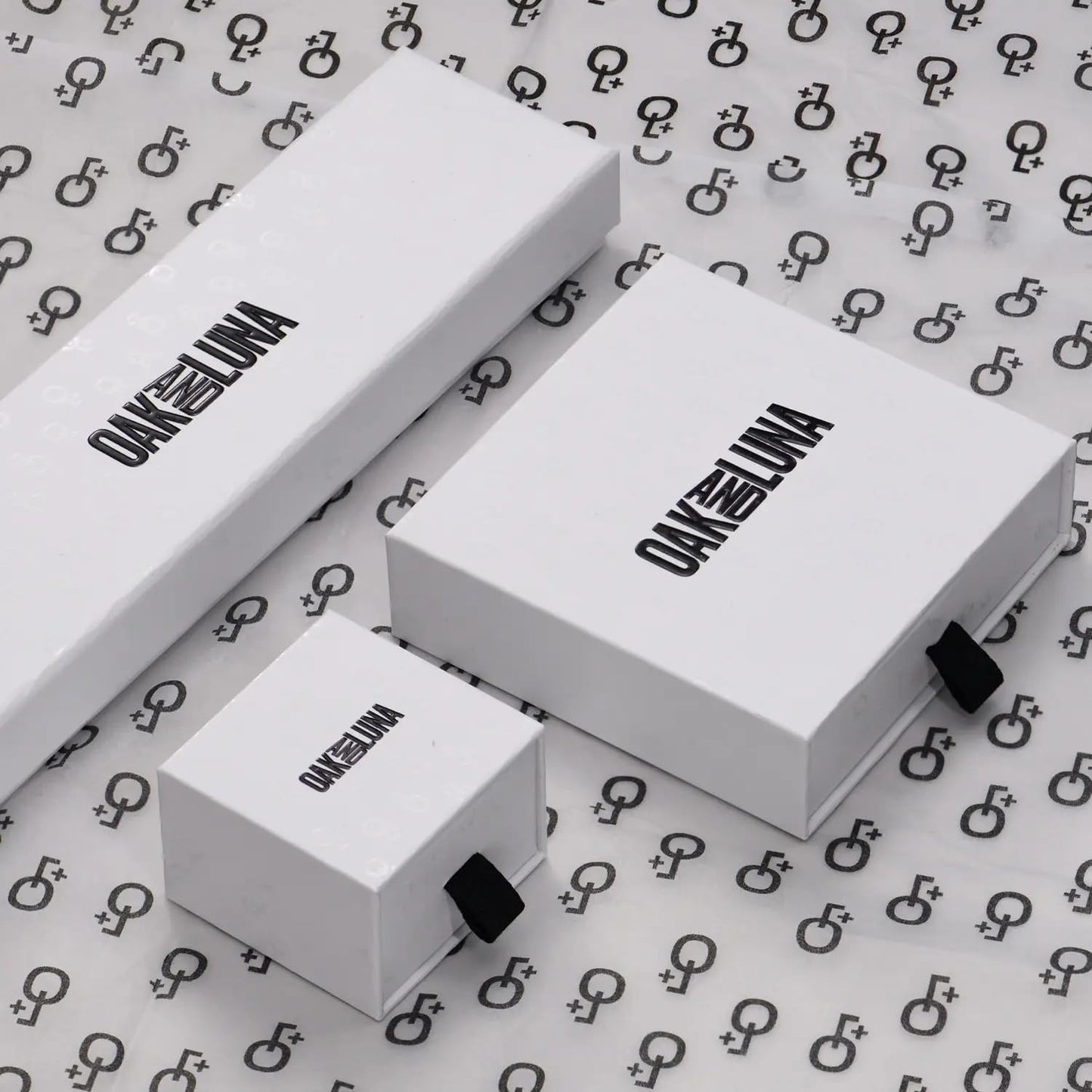 OAK & LUNA - Personalized Name Necklace With Bold Curb Chain - Custom Jewelry for Her, Woman / 925 Sterling Silver, 18K Gold Vermeil/Gift For Birthday, Anniversary