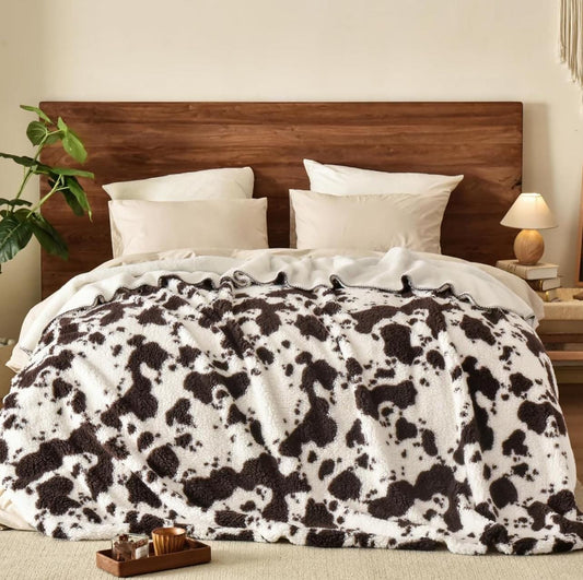 1| Tiger Sherpa Fleece Blanket King Size, Thick and Warm Reversible Blanket